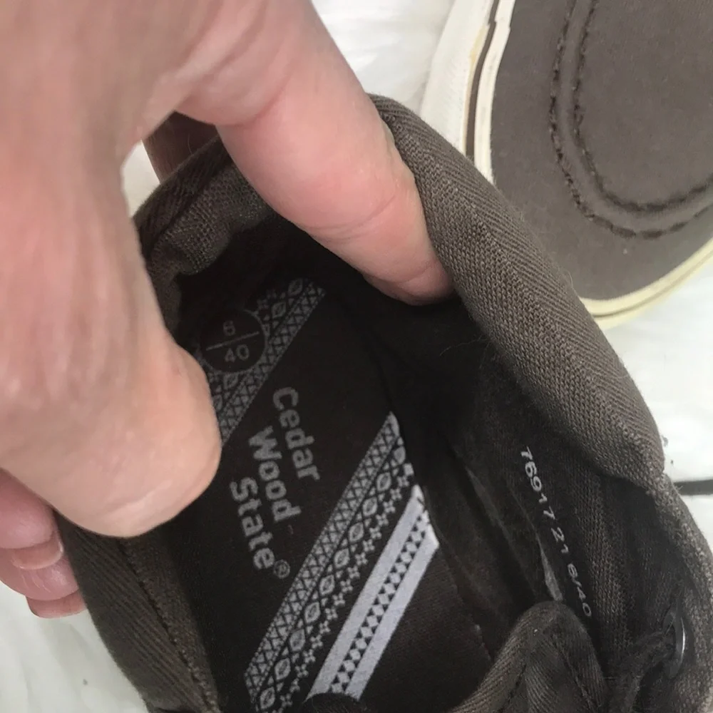 Sneakers Shoes Mid Top Size 9 Brown Canvas Hand Painted Embellished Bee Unique - Picture 6 of 8